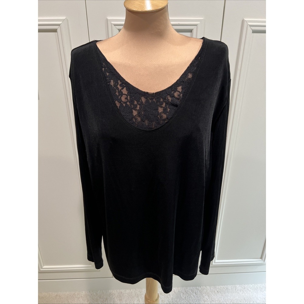 Chico's Travelers Black Lace Accent Top Size 3 Whimsigoth Slinky Knit Classic